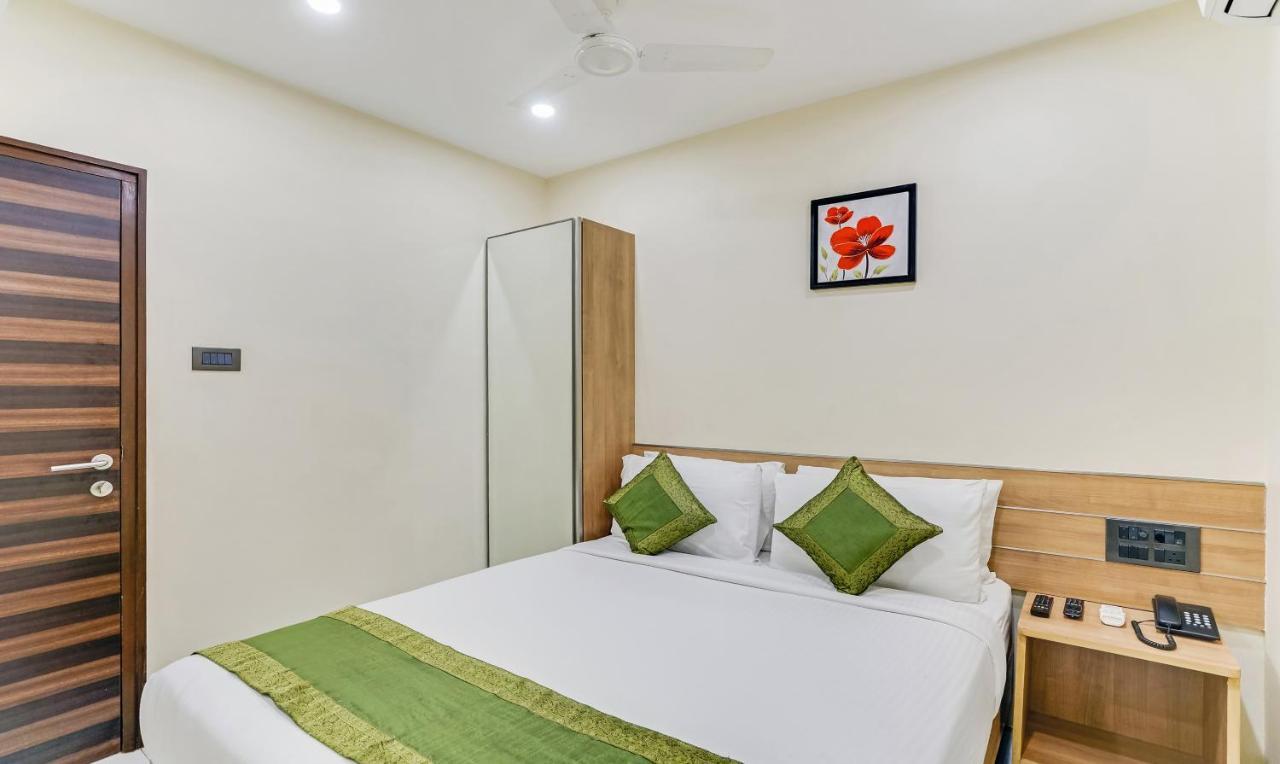 Treebo The Pearl Hotel เชนไน ภายนอก รูปภาพ