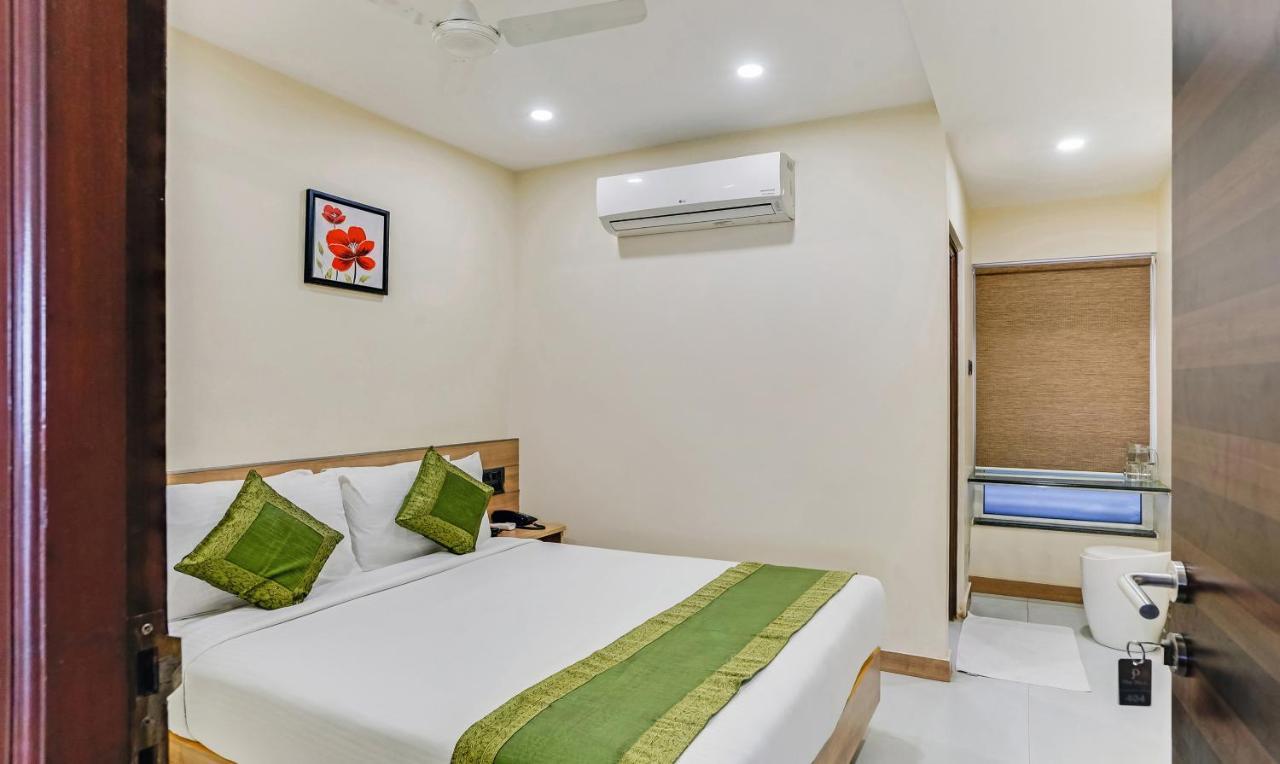 Treebo The Pearl Hotel เชนไน ภายนอก รูปภาพ